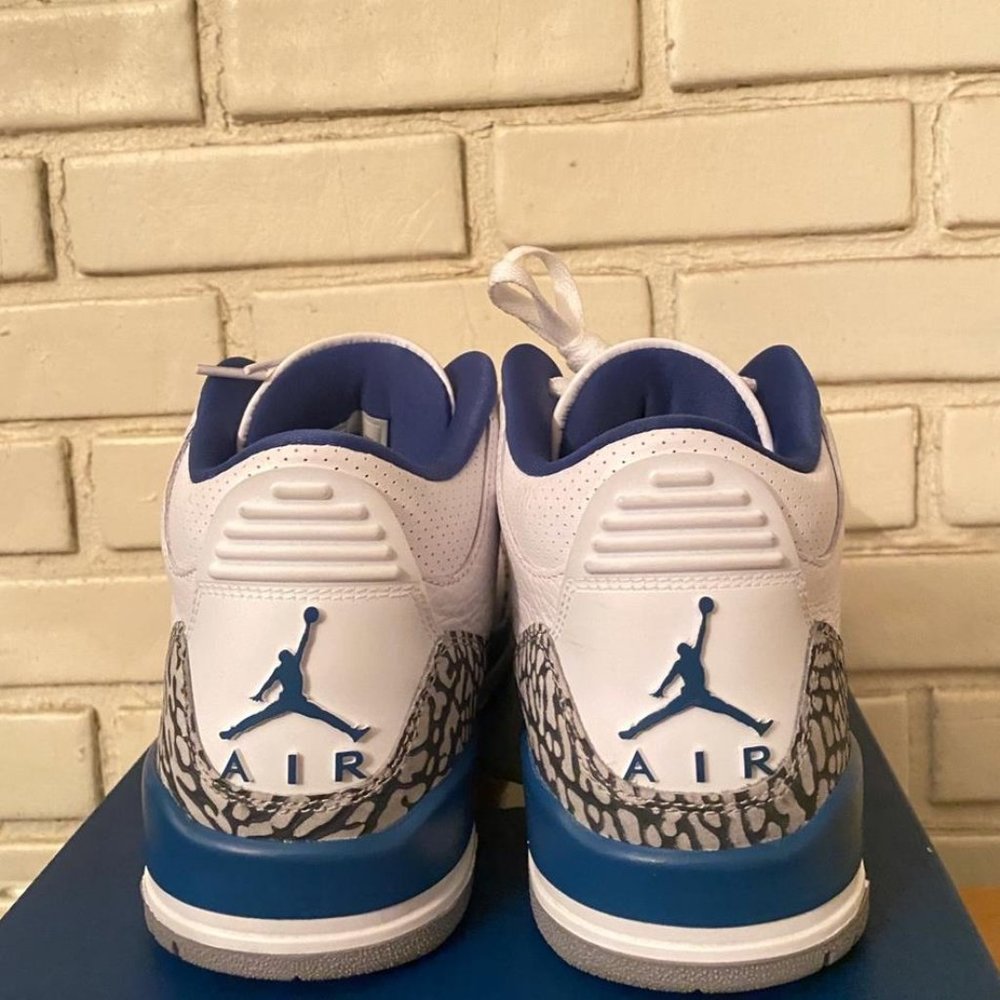 Air Jordan 3 Retro 'Washington Wizards' 2023 Size 9 - Picture 4 of 10